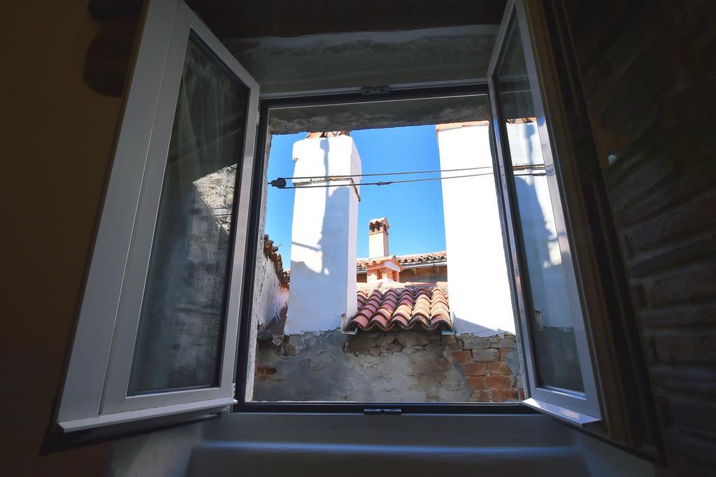 Antique Apartment Arsenale Rovinj Buitenkant foto