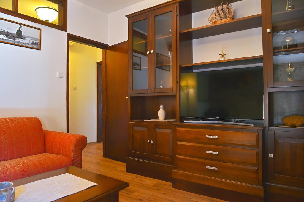 Antique Apartment Arsenale Rovinj Buitenkant foto